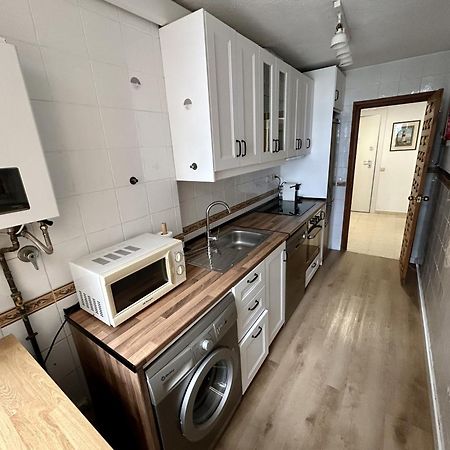 Malagueta Sol Y Playa Apartment Malaga Ngoại thất bức ảnh