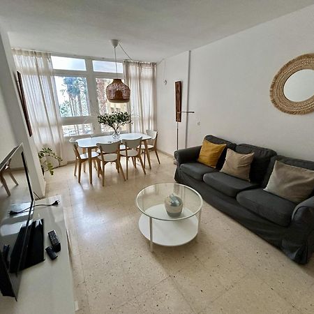 Malagueta Sol Y Playa Apartment Malaga Ngoại thất bức ảnh