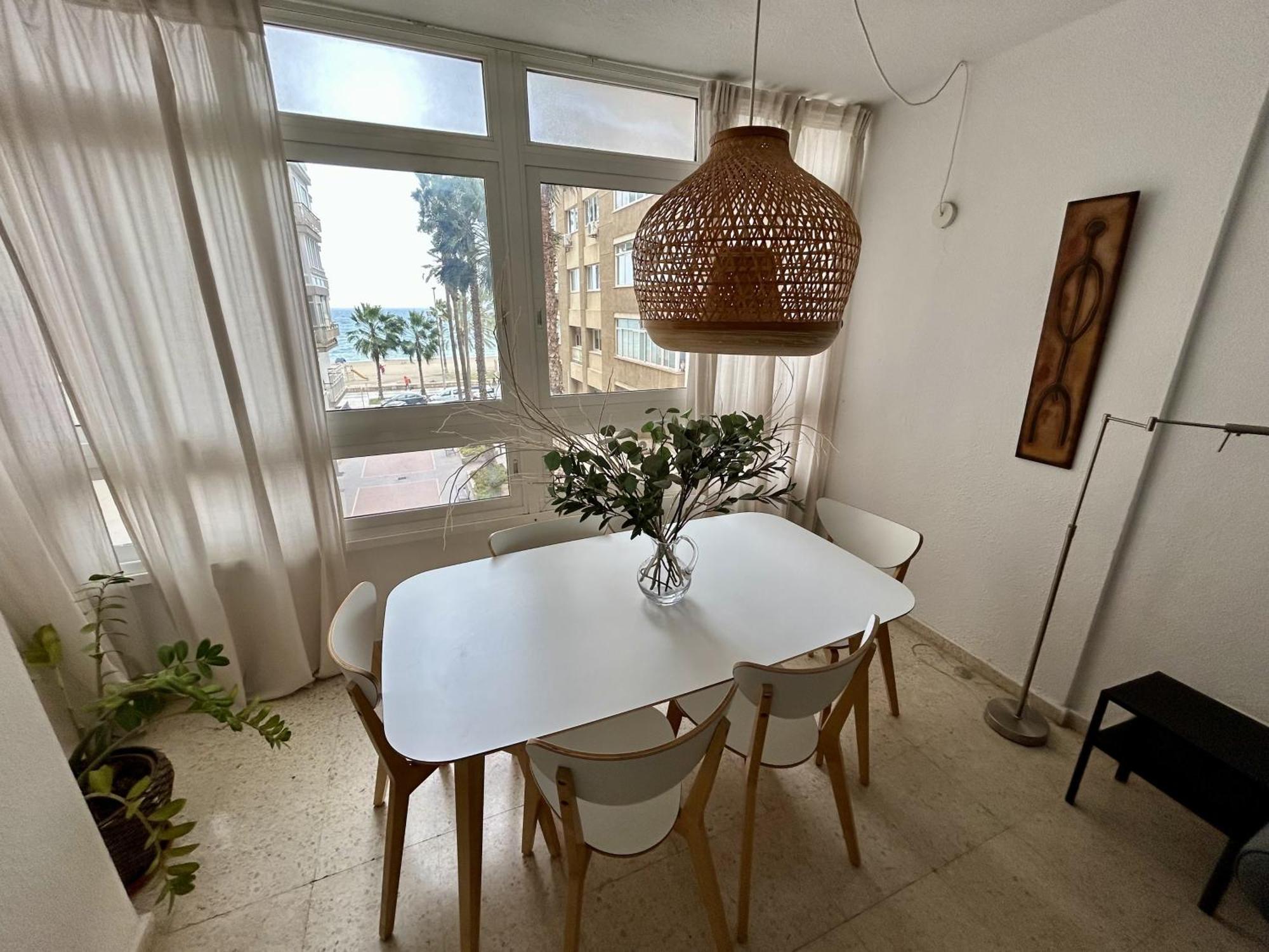 Malagueta Sol Y Playa Apartment Malaga Ngoại thất bức ảnh