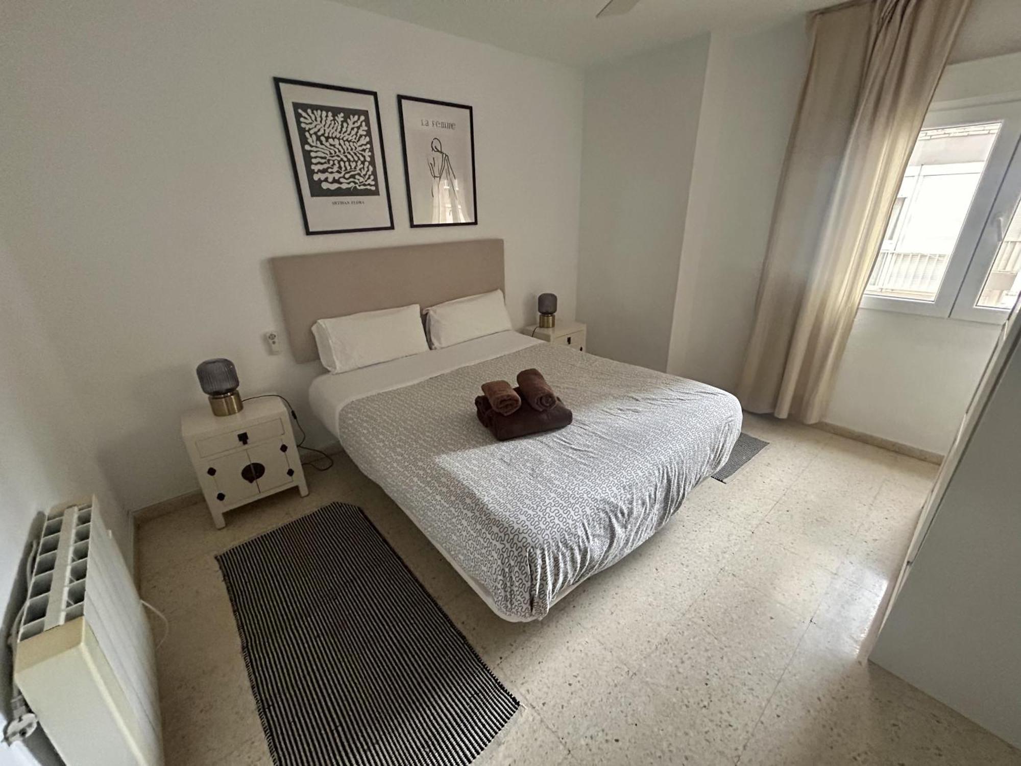 Malagueta Sol Y Playa Apartment Malaga Ngoại thất bức ảnh